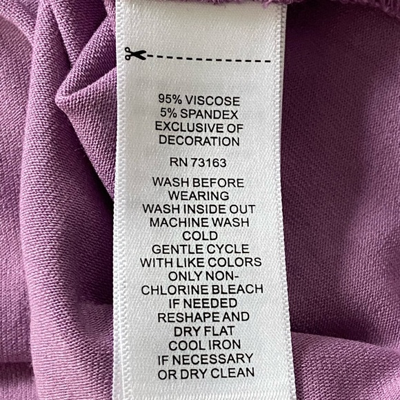 Cupio NWT Purple Fitted Long Sleeve Top Stretchy Crew Neck Size Small - Picture 4 of 10